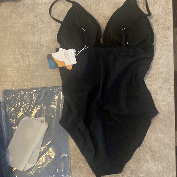 UNIQUEBELLA Women One Piece Swimsuits V Neck Tummy Control Bathing Suit, size L - Picture 7 of 7